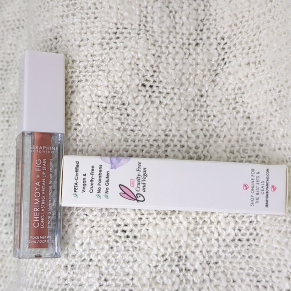 Seraphine Botanicals Cherimoya + Fig Lip Stain in Latte, 2.2ml/0.07fl oz - Picture 7 of 9